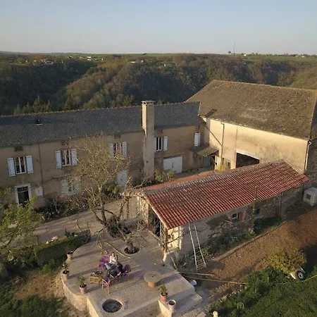 Oda ve Kahvaltı Chez Alice,simplicite Et Petite Piscine *