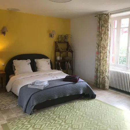 Oda ve Kahvaltı Chez Alice,simplicite Et Petite Piscine Mirandol-Bourgnounac