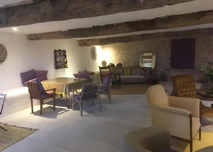 Chez Alice,simplicité Et Petite Piscine *