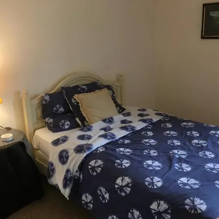 Chez Alice,simplicite Et Petite Piscine Frühstückspension *