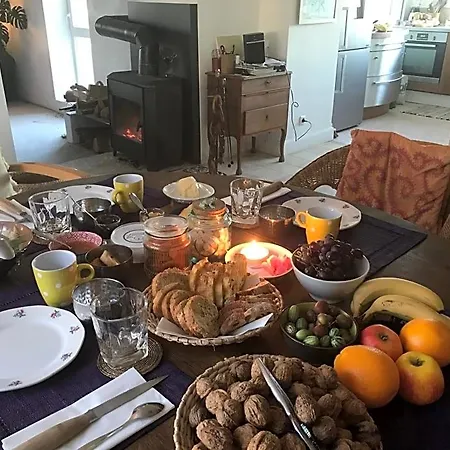 Chez Alice,simplicite Et Petite Piscine *