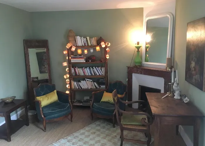 Chez Alice,simplicite Et Petite Piscine * Mirandol-Bourgnounac